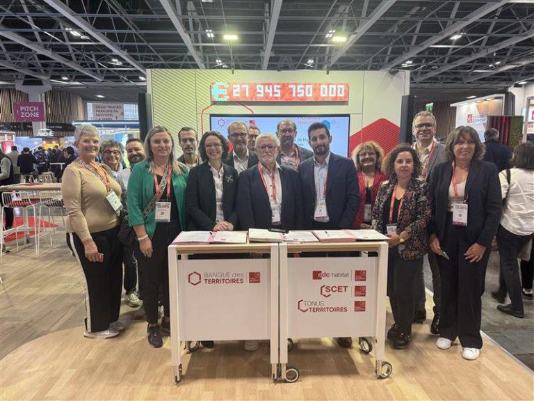 photo de groupe avec la Banque des Territoires