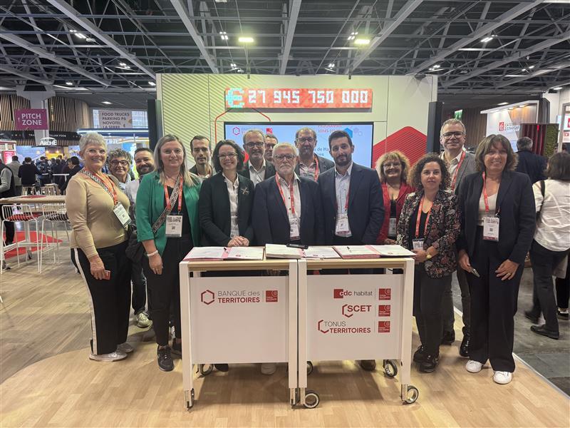 photo de groupe avec la Banque des Territoires